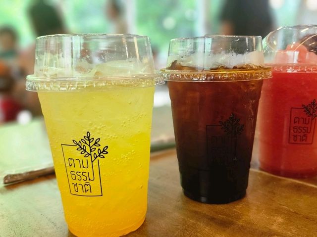 ตามธรรมชาติ Cafe' and Farm