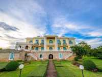 Chateau De Khaoyai Hotel & Resort