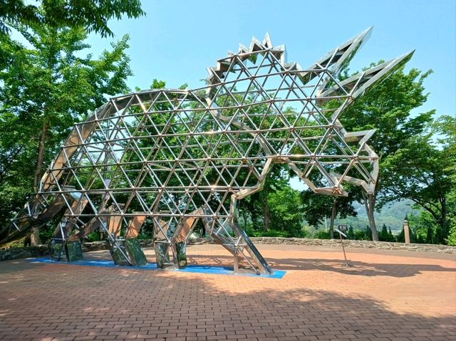 혼자만의 시간, 공룡 사이를 걷다🌿