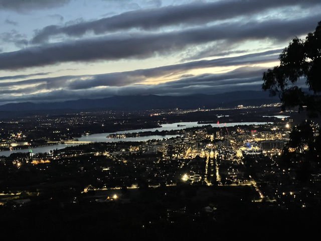 Mount Ainslie Lookout at Night – A Peaceful Glow Over Canberra