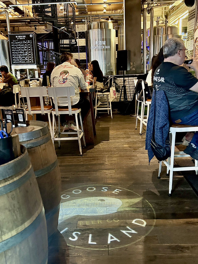 🍺 Goose Island Brewhouse 