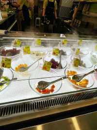 Yogurt Planet at Queensbay – Sweet Escape from the Heat!