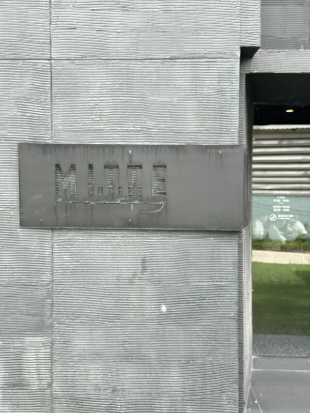 Mitte Coffee roastery
