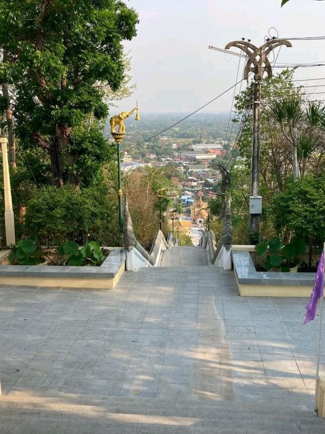 Wat Khao Sakae Krang Is a Hidden Gem