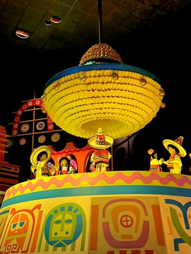 ท่องโลกเทพนิยายใน Hongkong Disney land
