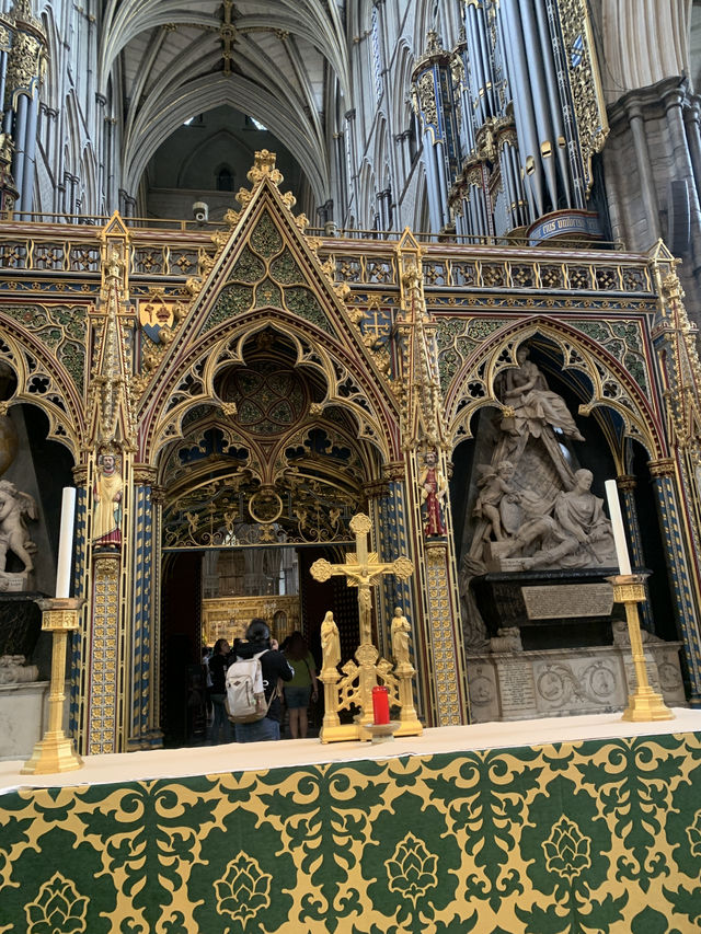 ⛪ Westminster Abbey – A Must-Visit Icon in London! 🇬🇧✨