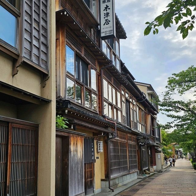 充實漫遊古都金澤，一日行程推薦 🌸🏯