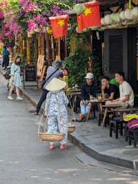 Hoi An by Day: Vietnam's Living Postcard! 🌞🎨
