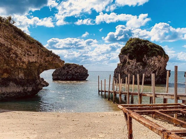 🌺 Solo Escape: Naha – Okinawa’s Tropical Urban Playground