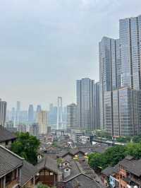 เส้นทางเดินเมืองภูเขา – ถนนเก่าแก่ริมผาสุดอาร์ตแห่