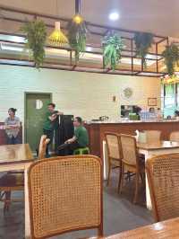 Ayam Penyet Ria, Batam’s Affordable Flavor Empire