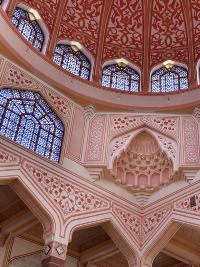 Putra Mosque – The Pink Jewel of Putrajaya