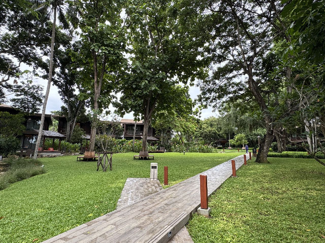 The Most Beautiful Andaz: A Blissful Retreat at Andaz Pattaya Jomtien Beach! 🌴✨