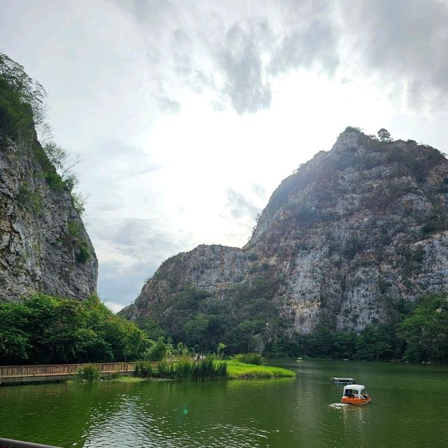 อุทยานหินเขางู จ.ราชบุรี