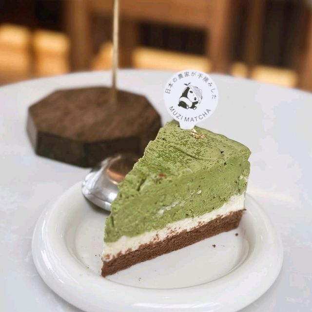 Muzi Matcha Cafe
