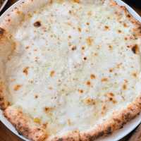 ร้านพิซซ่าชื่อดัง ห้ามพลาด Pizza 4P's Vo Van Kiet