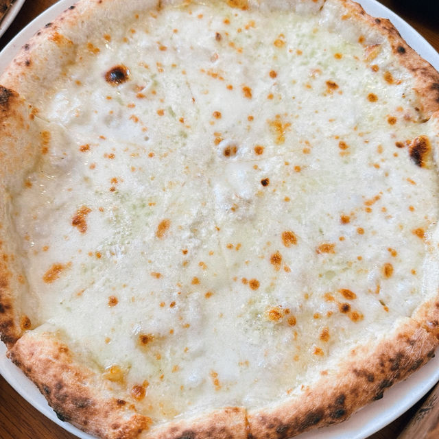 ร้านพิซซ่าชื่อดัง ห้ามพลาด Pizza 4P's Vo Van Kiet