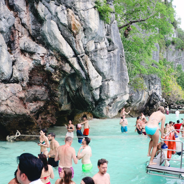Monkey Beach  จ.กะบี่