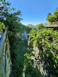 Tianmen Cave: Where the Mountain Meets the Sky