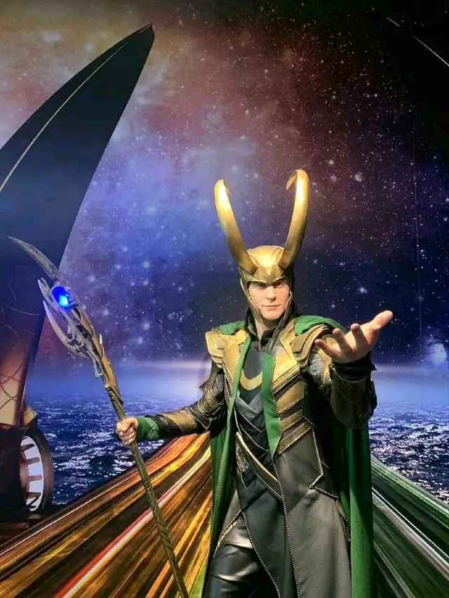 Strike a Pose with the Stars at Madame Tussauds Singapore