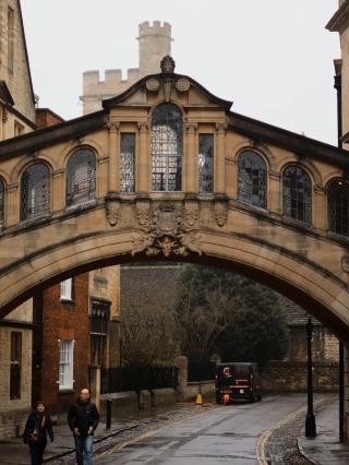 🐂Oxford in the Mist: Where Scholars and Legends Cross Paths