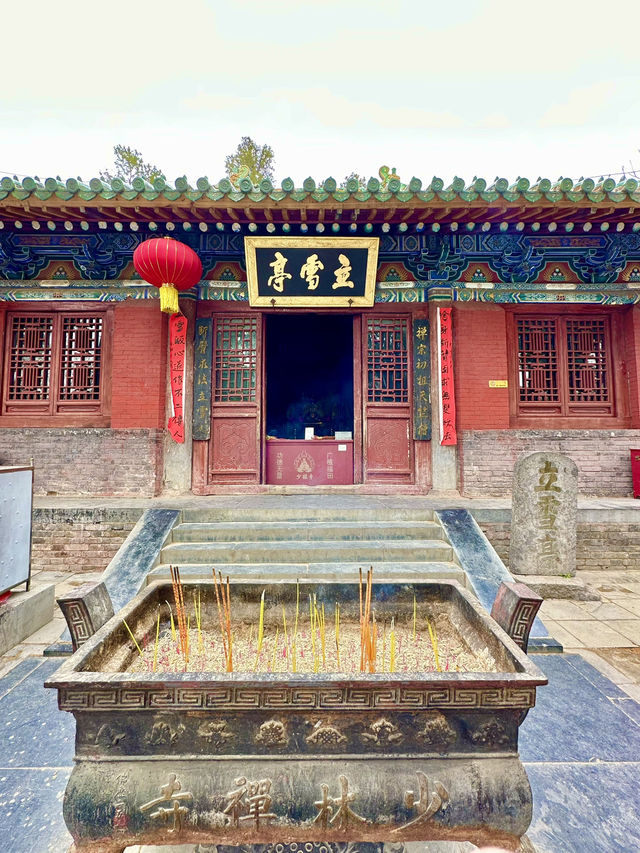 ❄️ Lixue Pavilion – A Testament to Devotion and Zen Wisdom