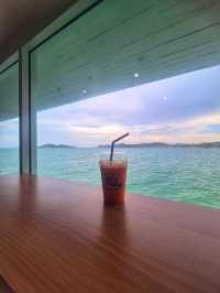 ร้านกาแฟกลางอ่าว คืออยู่กลางเลยจริงจิ๊งงง!!