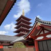 Reaching for the Sky: The Five-Storied Pagoda of Sensō-ji 🗼