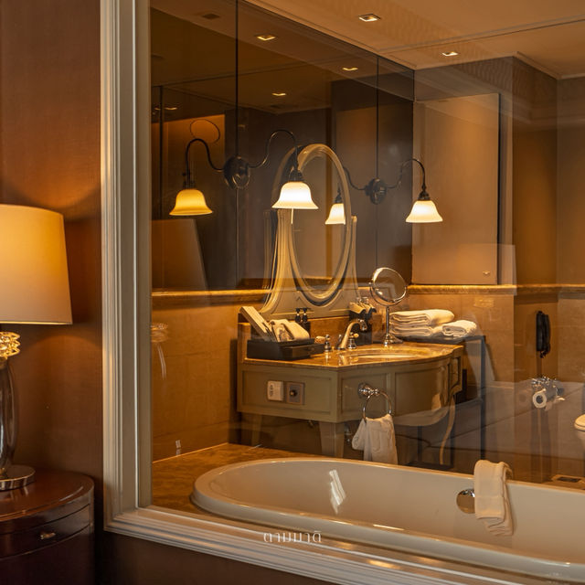 Hotel Muse Bangkok, Autograph Collection ✨