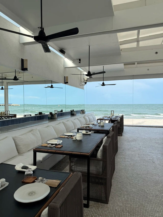 Oceanside Beach Club & Restaurant