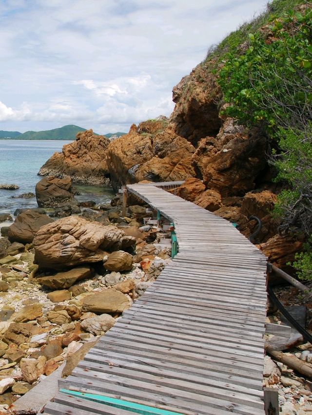 🌊 : Ko Kham เกาะขาม สัตหีบ เที่ยว ชลบุรี 🌊 : Ko Kham เกาะขาม สัตหีบ เที่ยว ชลบุรี