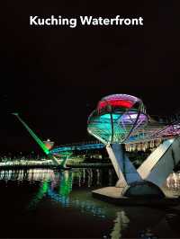 Kuching Waterfront & Darul Hana Bridge: The Perfect Insta-Worthy Spot