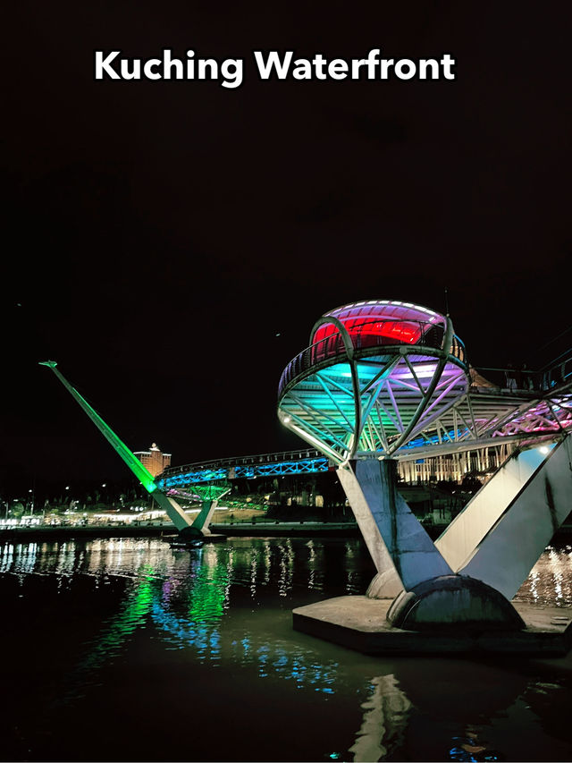 Kuching Waterfront & Darul Hana Bridge: The Perfect Insta-Worthy Spot