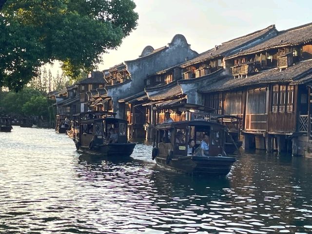 Framing Time in Wuzhen East