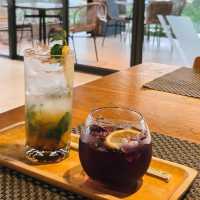 ที่พักพัทยา Seaphere Pattaya Hotel by Elite Suites