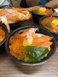 ตลาดปลาซึกิจิ Tsukiji Fish Market