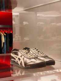Onitsuka Tiger Concept Store with Embroidery Service?!