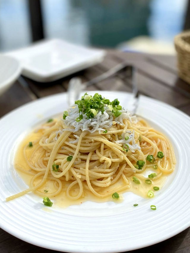 Lunch with a View at Hemingway Yokohama 🚤🌊