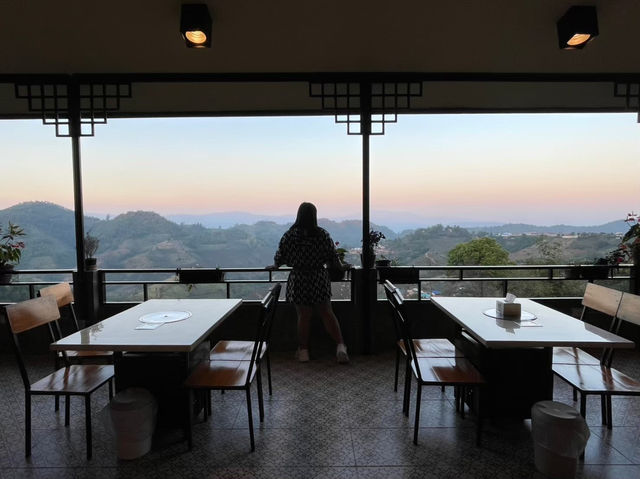 หม้อร้อน ๆ กับลมหนาวดอยแม่สลอง