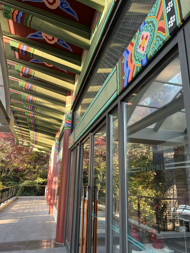 워커힐을 산챡하며