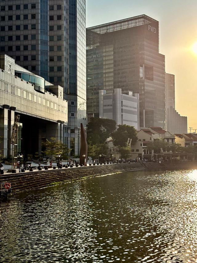 One Sunset, One River, One Cold Beer , One Perfect Singapore Evening