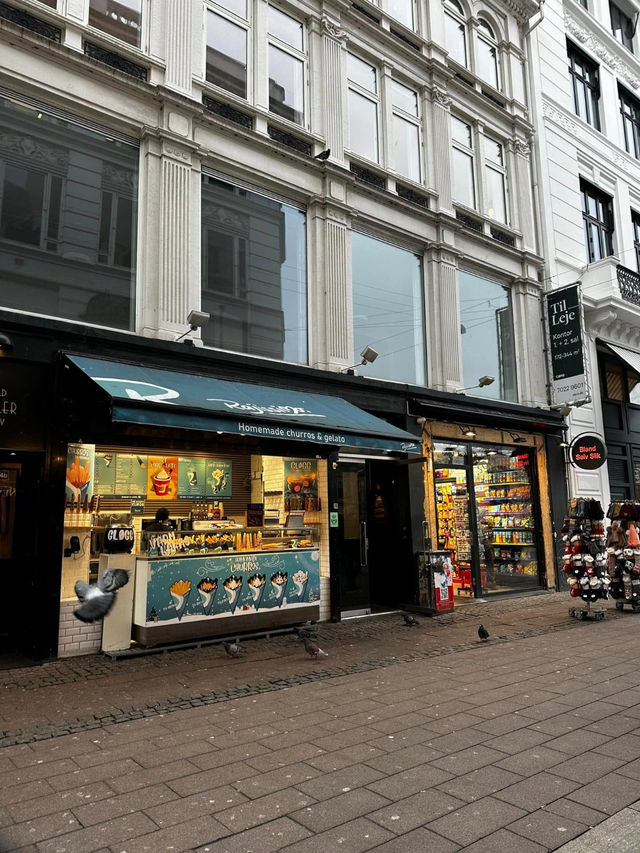 Strøget: Copenhagen’s Shopping Wonderland