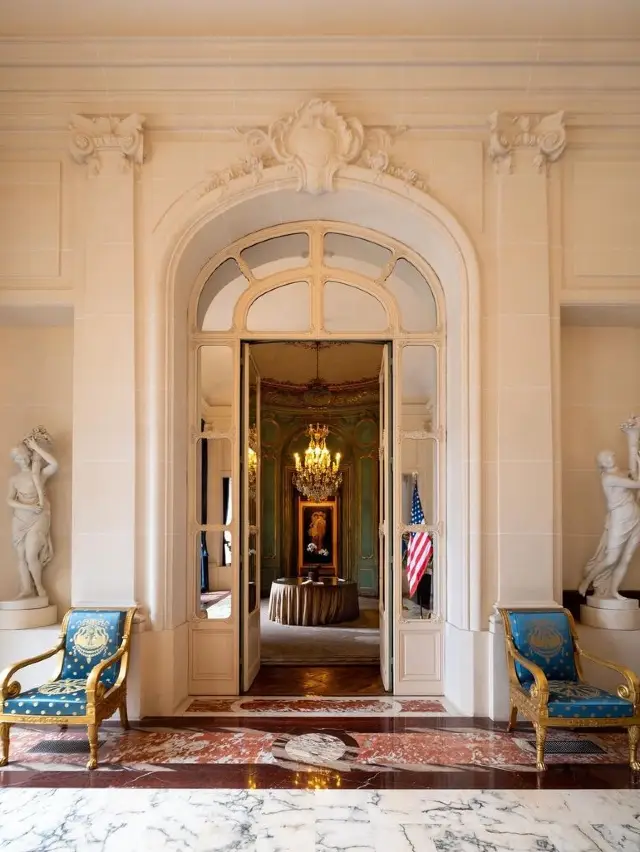 Hôtel Pontalba, A Timeless Retreat