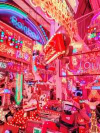London’s favourite hidden gem! God’s Own Junkyard 🌼