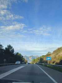🚗 Embracing Spring: A Scenic Drive Around Montserrat 🌿🌄