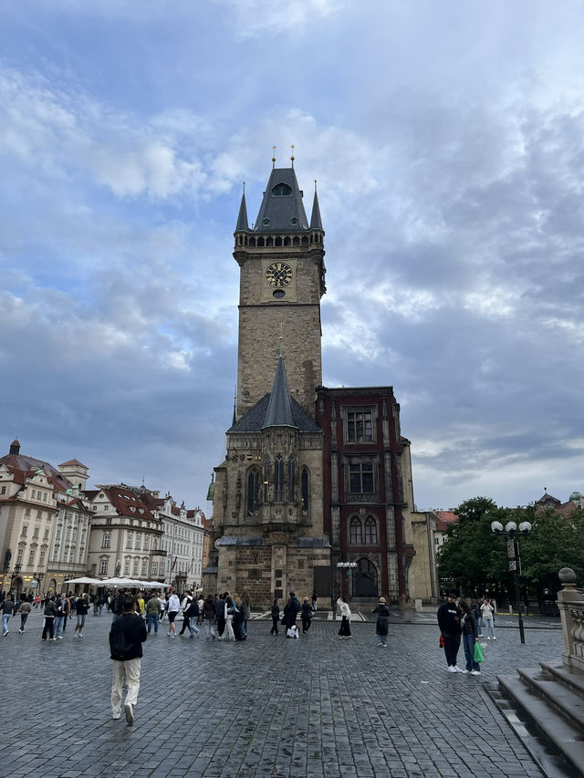 🏰 Prague: A City of Fairytales, Cobblestones & Timeless Charm 🇨🇿✨