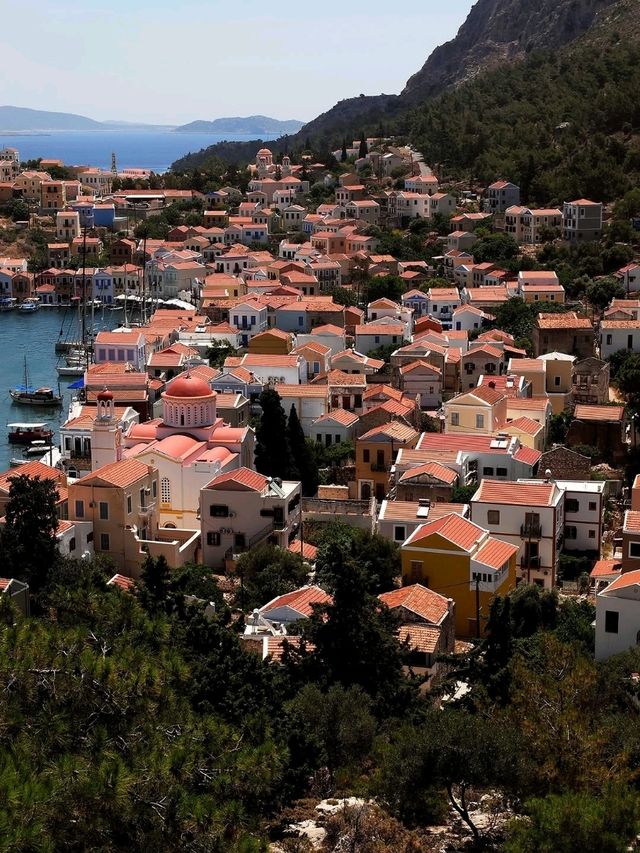 🌊 Kastelorizo: A Tiny Island of Color, Calm, and Timeless Charm 🇬🇷✨
