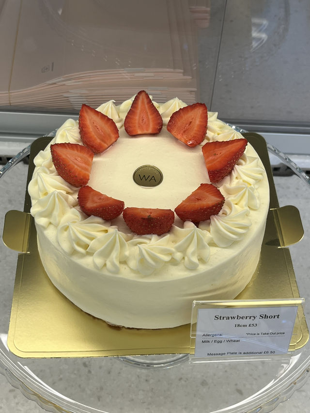 London | Newly-opened Japanese cake shop in East London