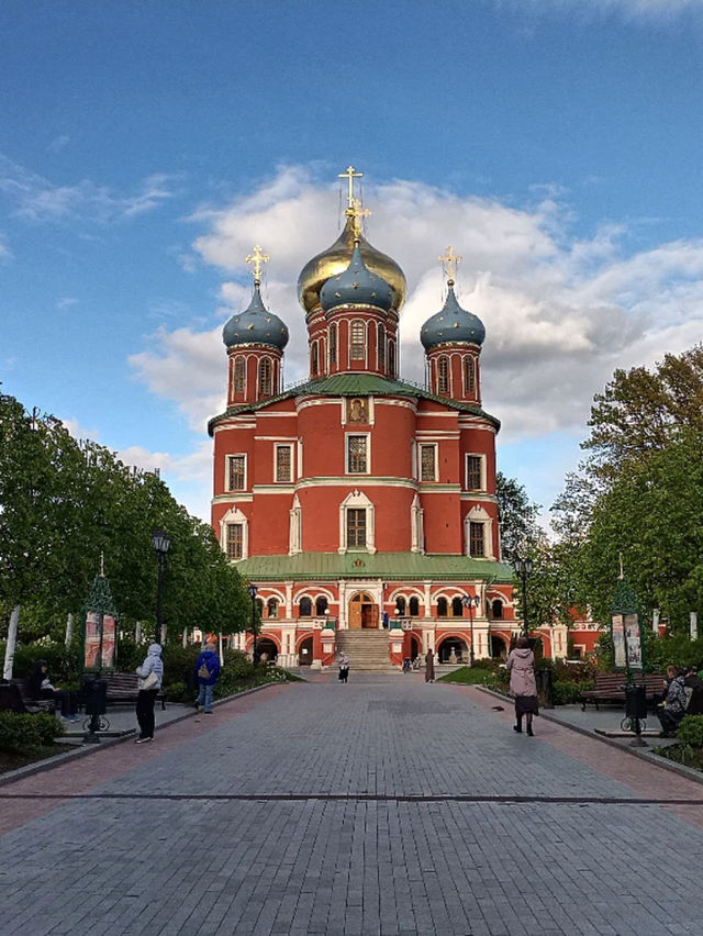 Russia Trip: Visiting Mytishchi Suburb Churches