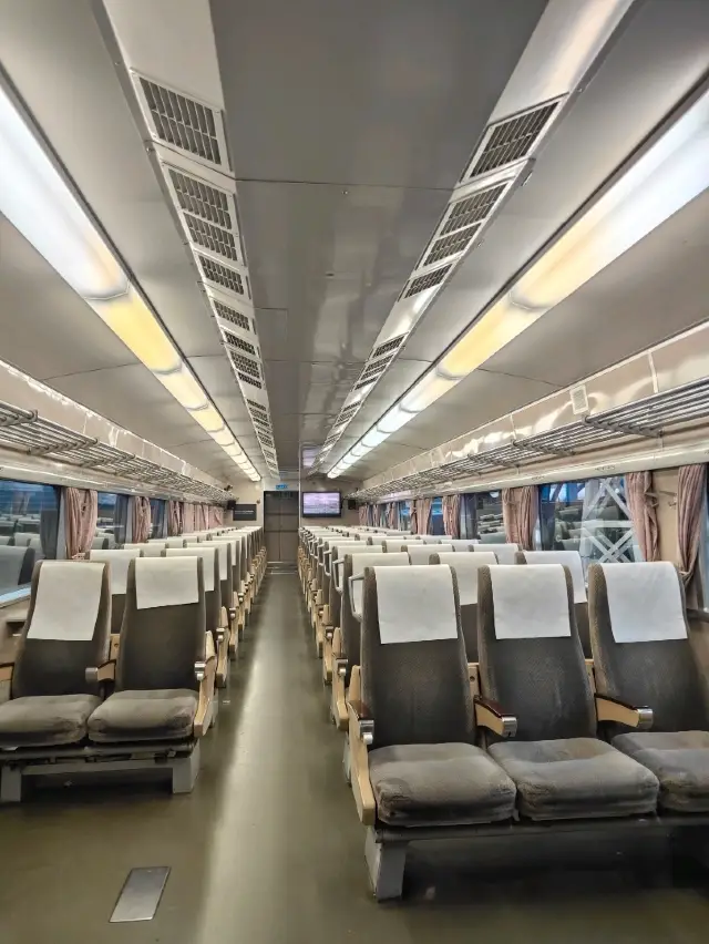 Electric Elegance — Efficient Train Concepts at the National Railway Museum, York